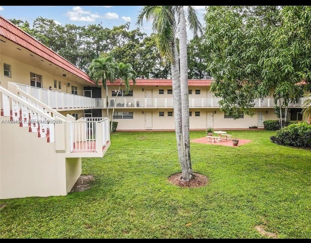14901 SW 4th St 14A