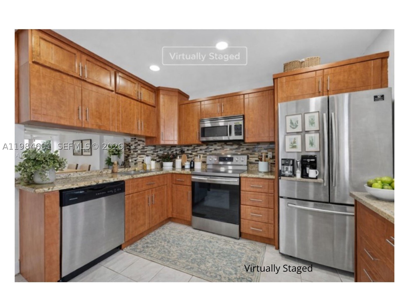 889 Hamilton Dr 889l Property Photo 14