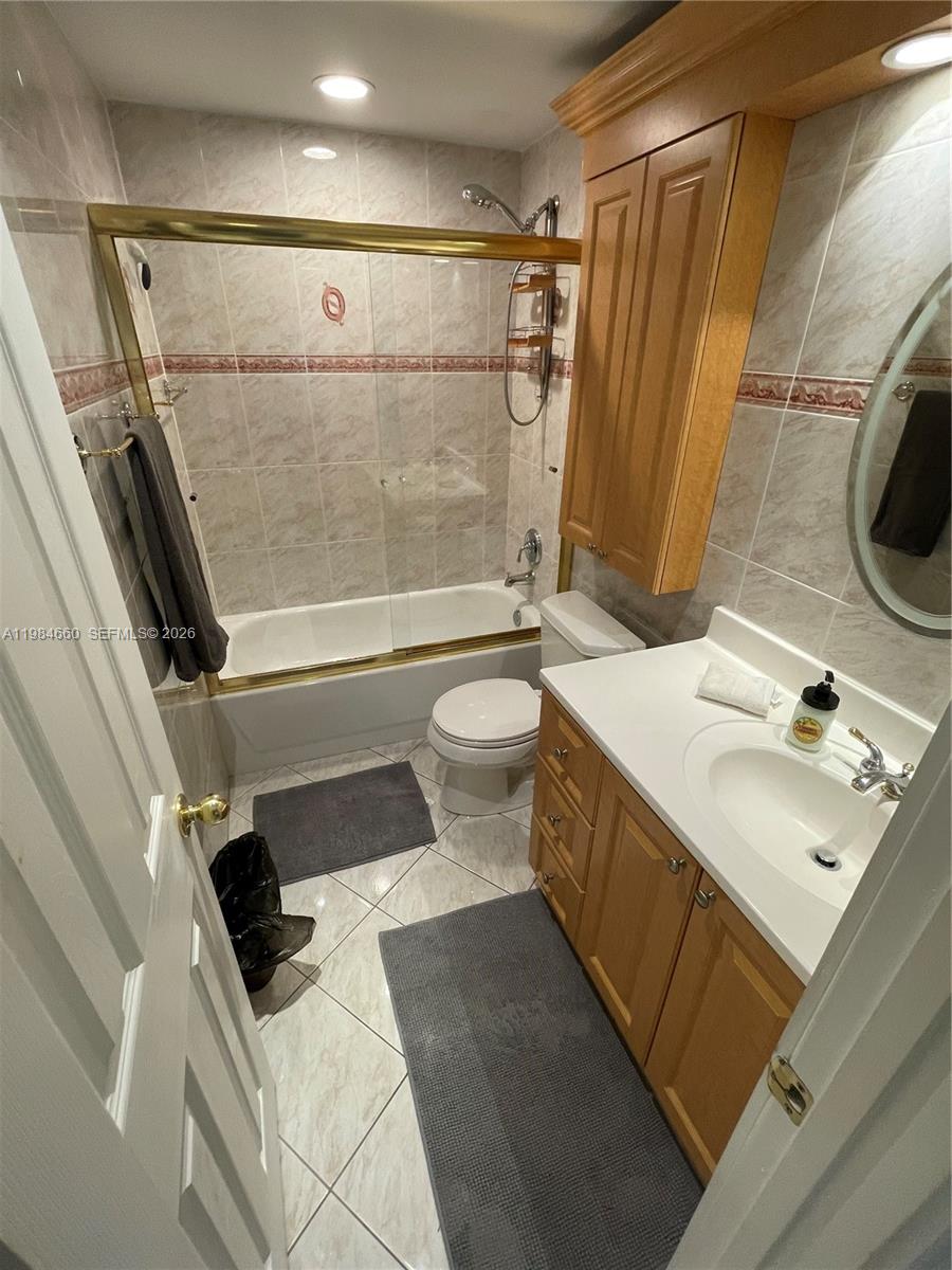 201 178th Dr 313 Property Photo 12
