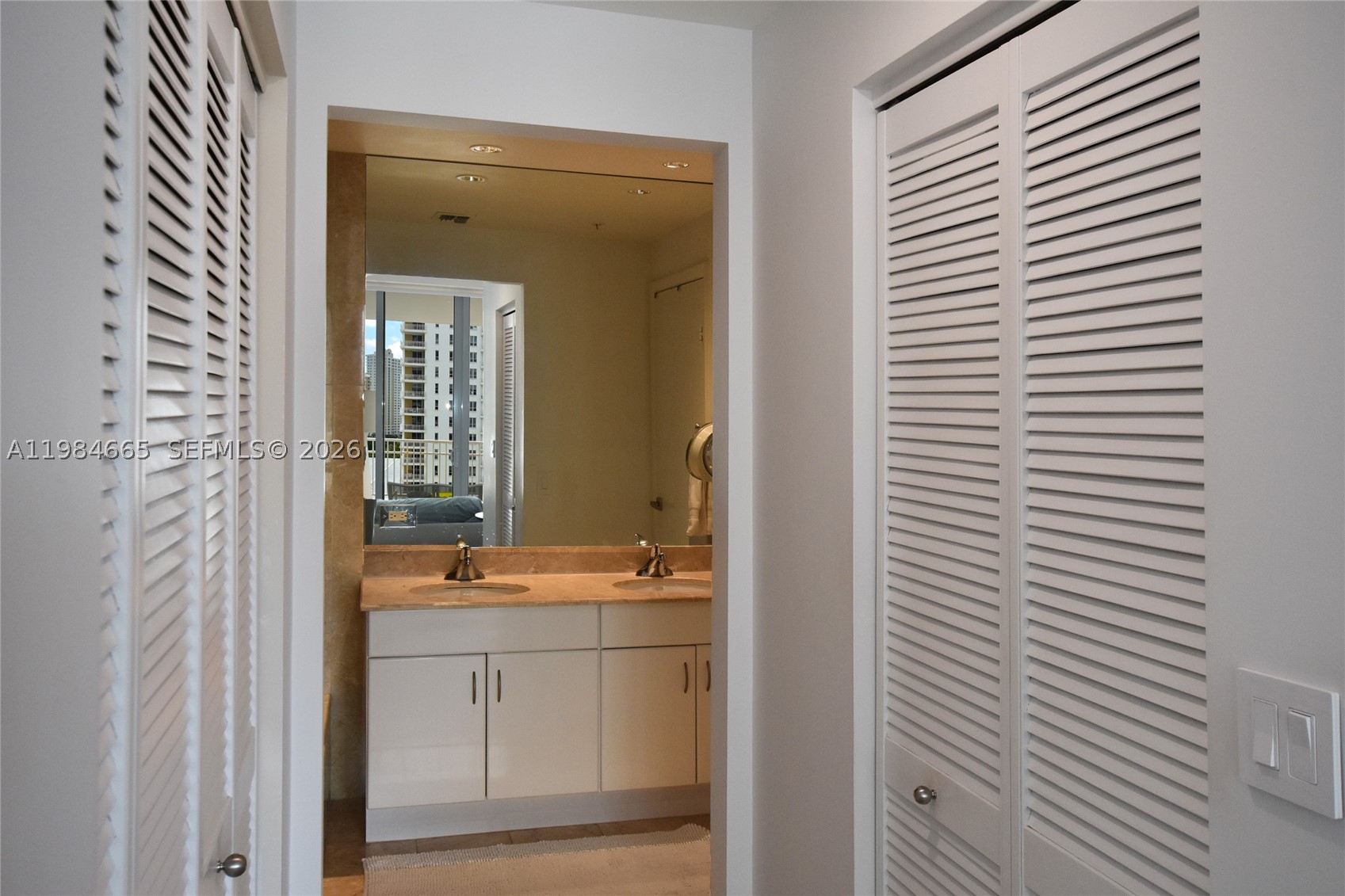 801 Brickell Key Blvd 1209 Property Photo 32