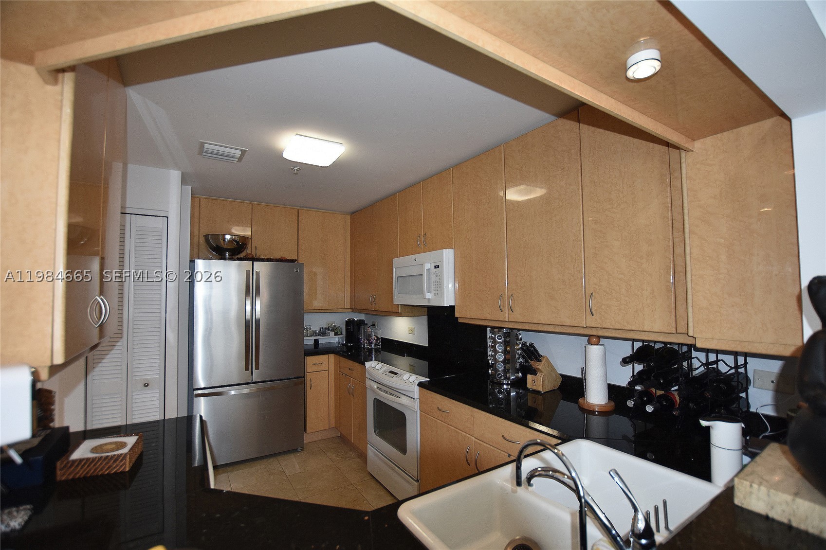 801 Brickell Key Blvd 1209 Property Photo 36