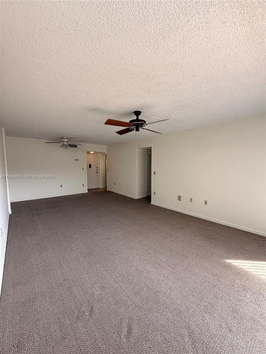 3860 Ne 170th St 304 Property Photo 9