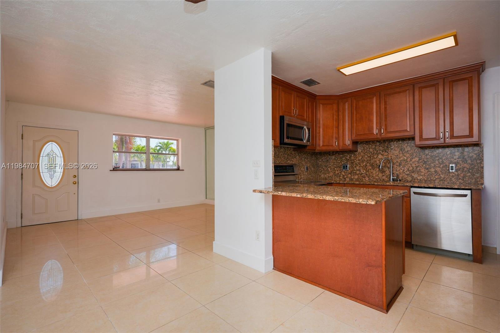 10521 Sw 41st Ter Property Photo 16