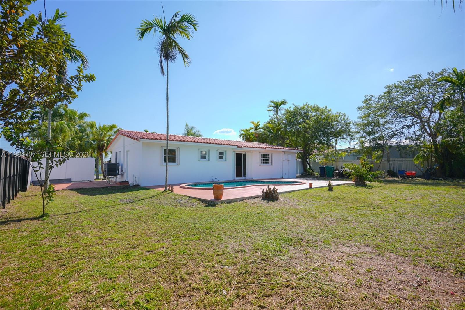 10521 Sw 41st Ter Property Photo 40