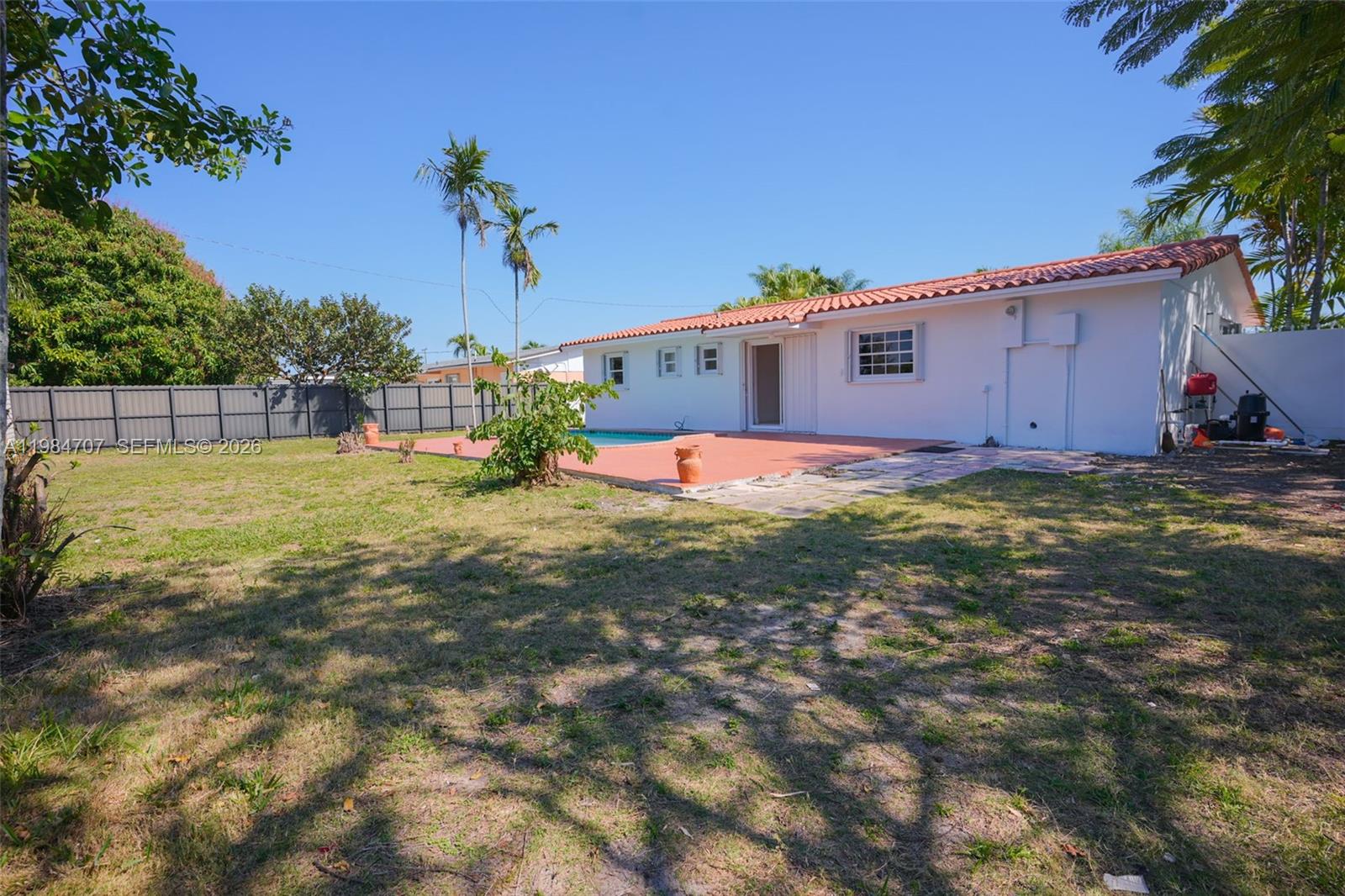 10521 Sw 41st Ter Property Photo 56