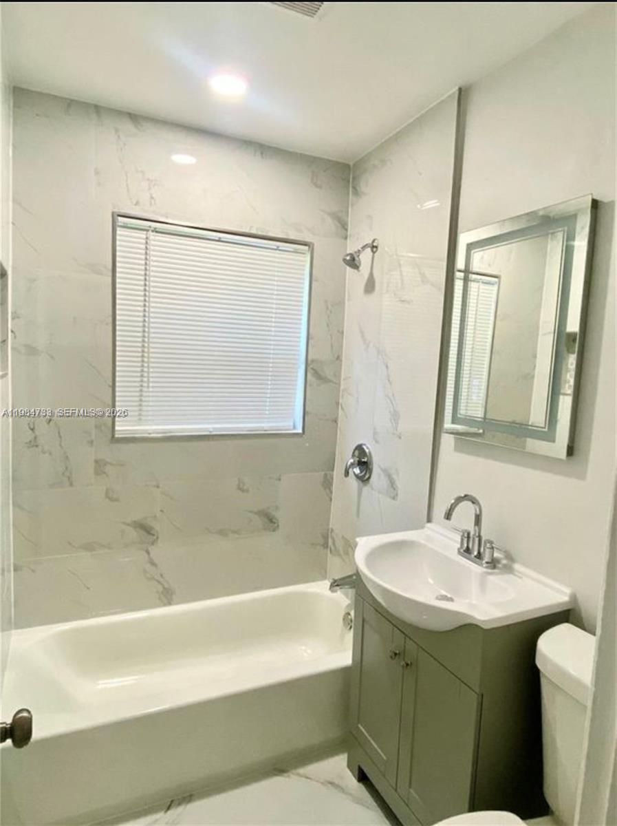 1244 Nw 1st Ave 0 Property Photo 8