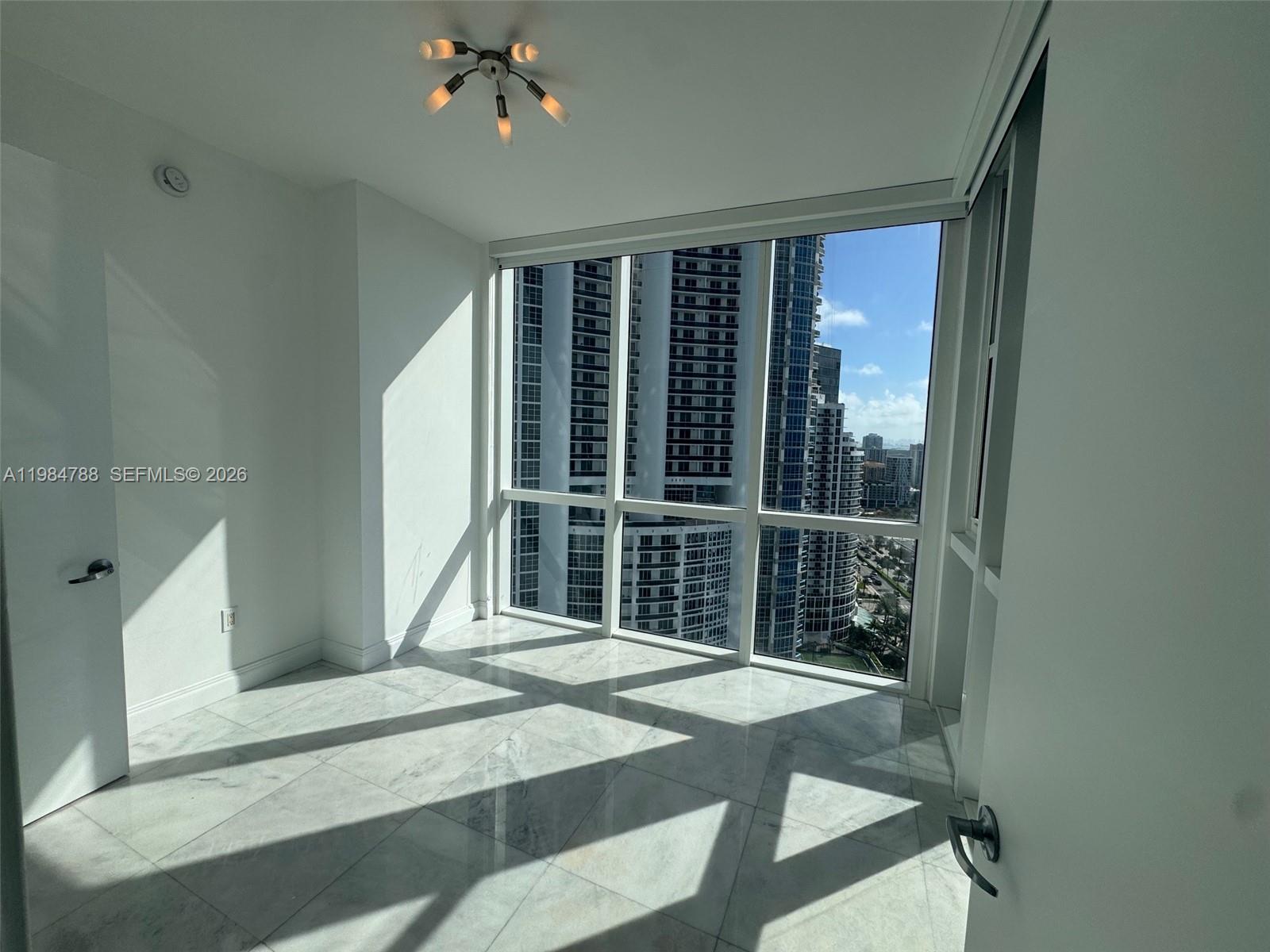 18201 Collins Ave 3505 Property Photo 6
