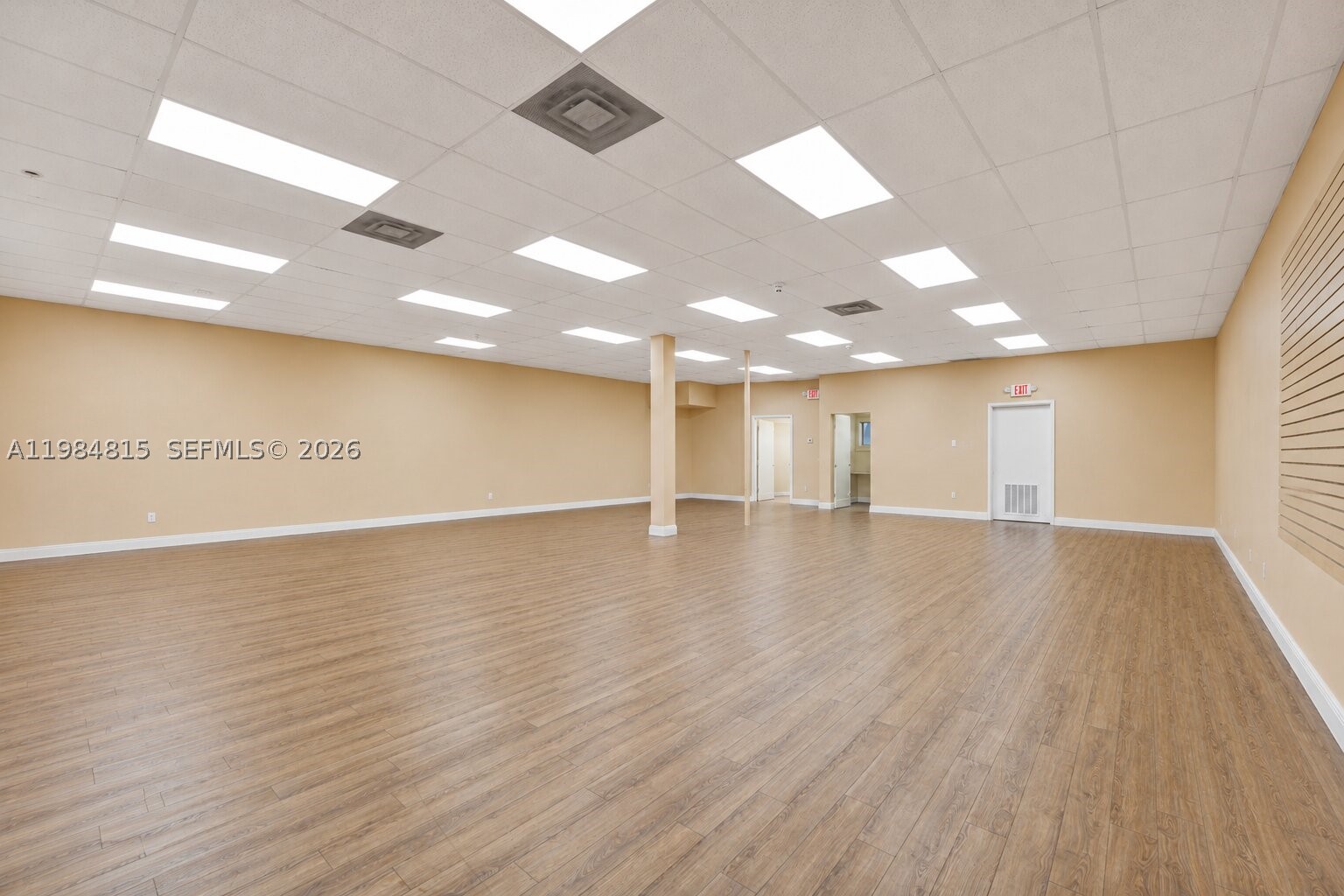 505 N Krome Ave Property Photo 8