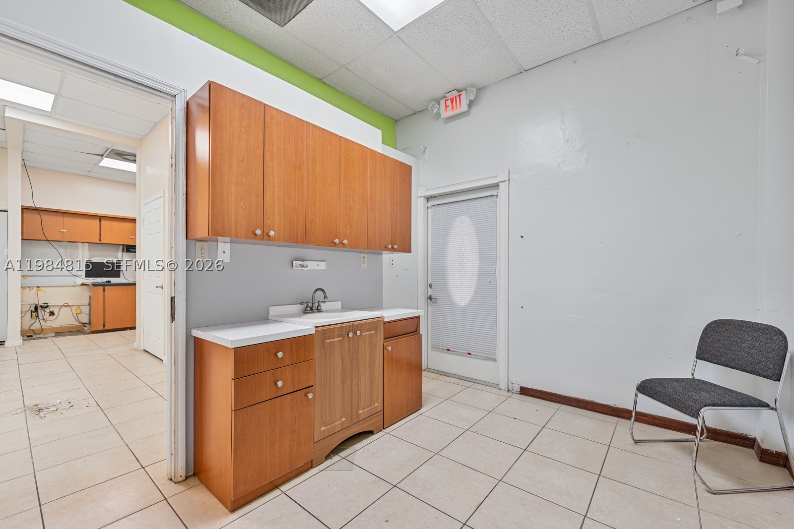505 N Krome Ave Property Photo 18