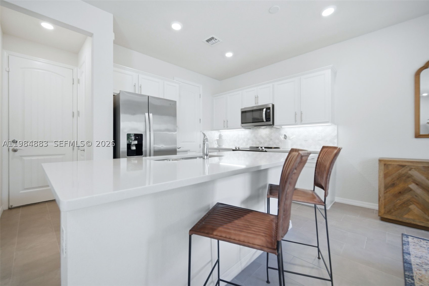 1628 Myrtle Oak Ter Property Photo 9