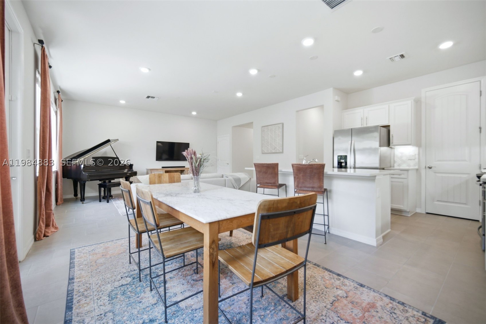 1628 Myrtle Oak Ter Property Photo 12