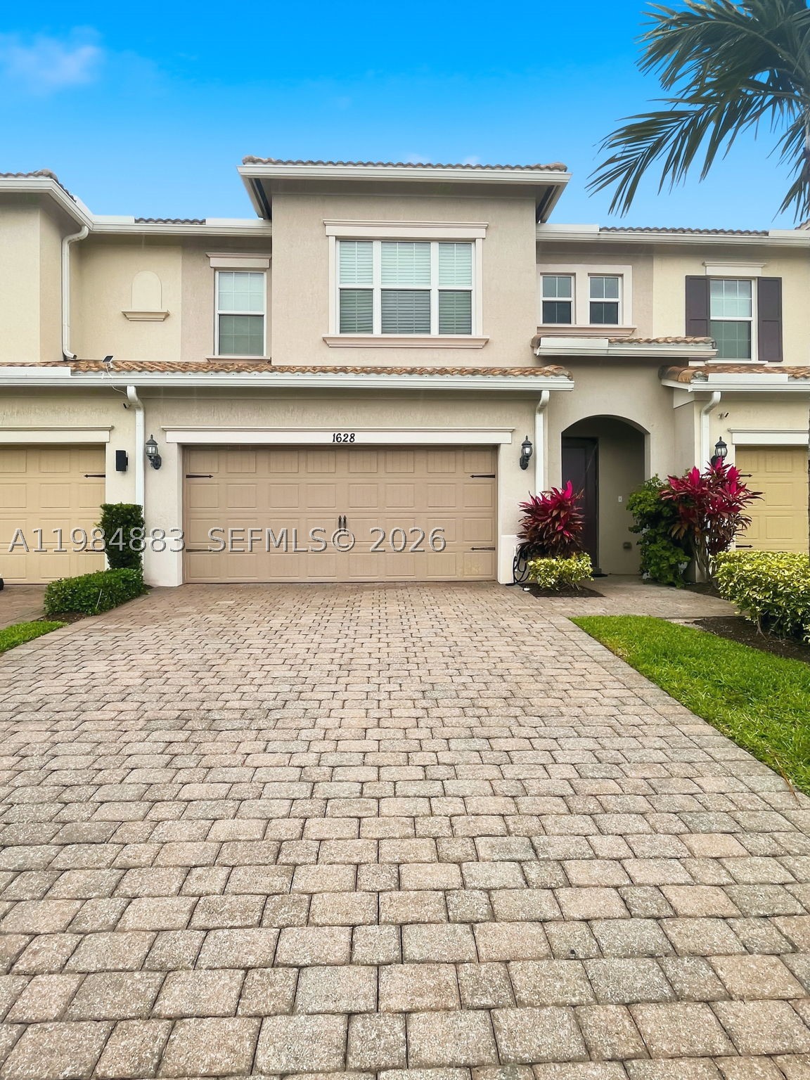 1628 Myrtle Oak Ter Property Photo 34