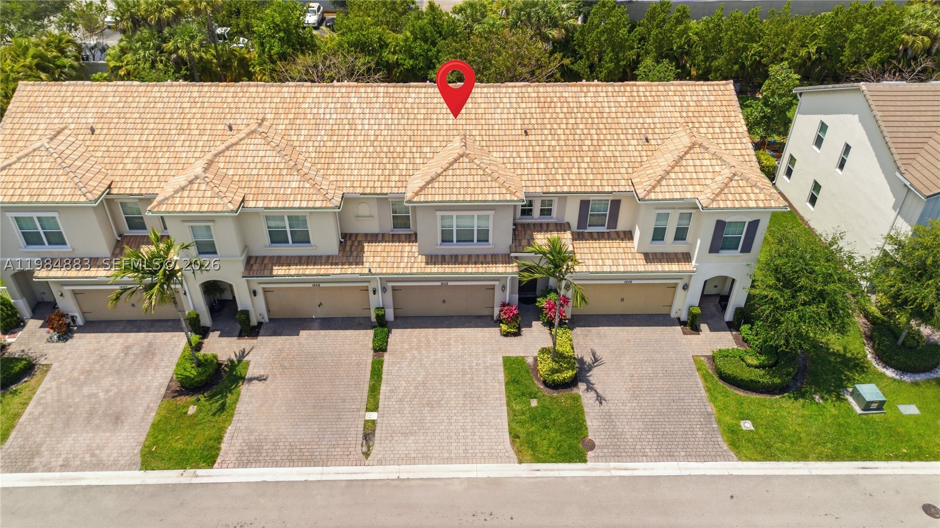 1628 Myrtle Oak Ter Property Photo 38