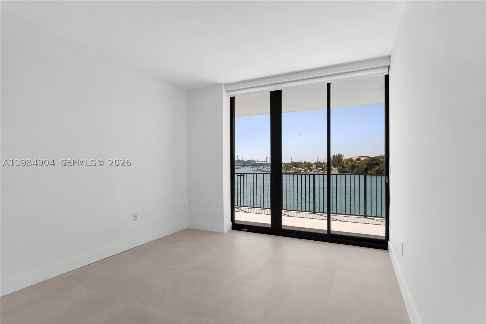 1000 Venetian Way 303 Property Photo 8