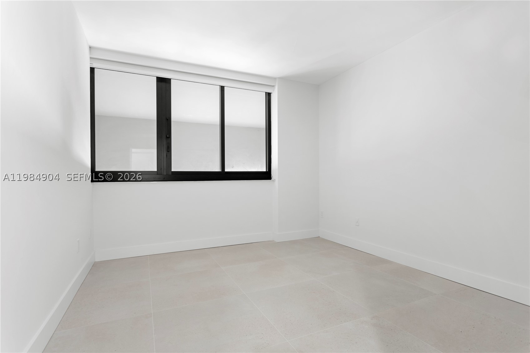1000 Venetian Way 303 Property Photo 11