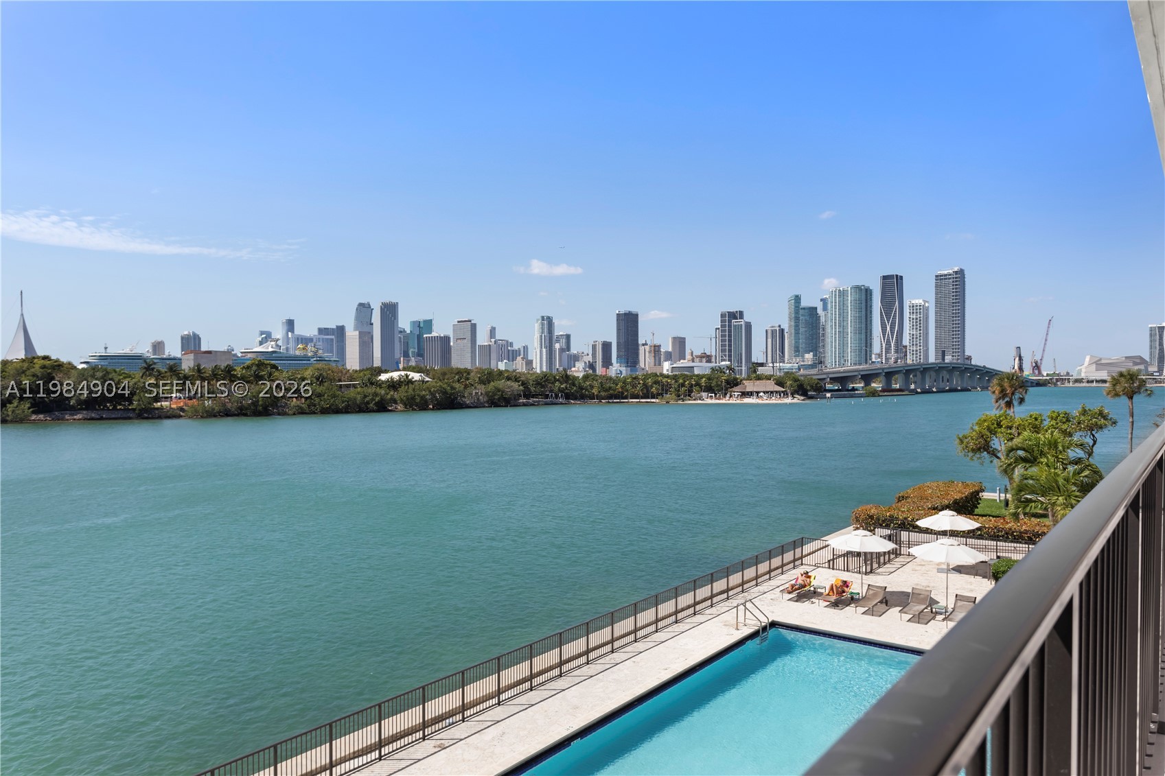 1000 Venetian Way 303 Property Photo 17