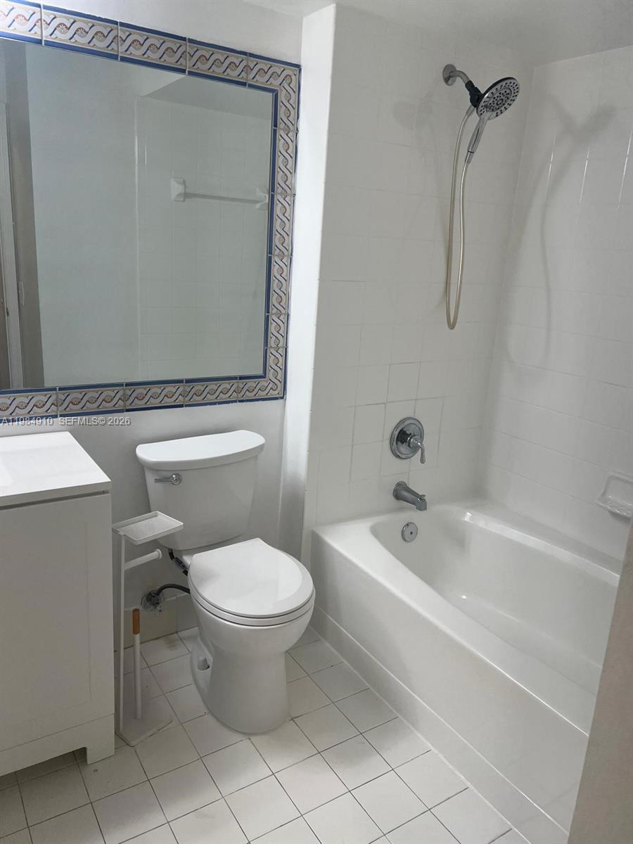 155 Nw 96th Ter 2-201 Property Photo 15