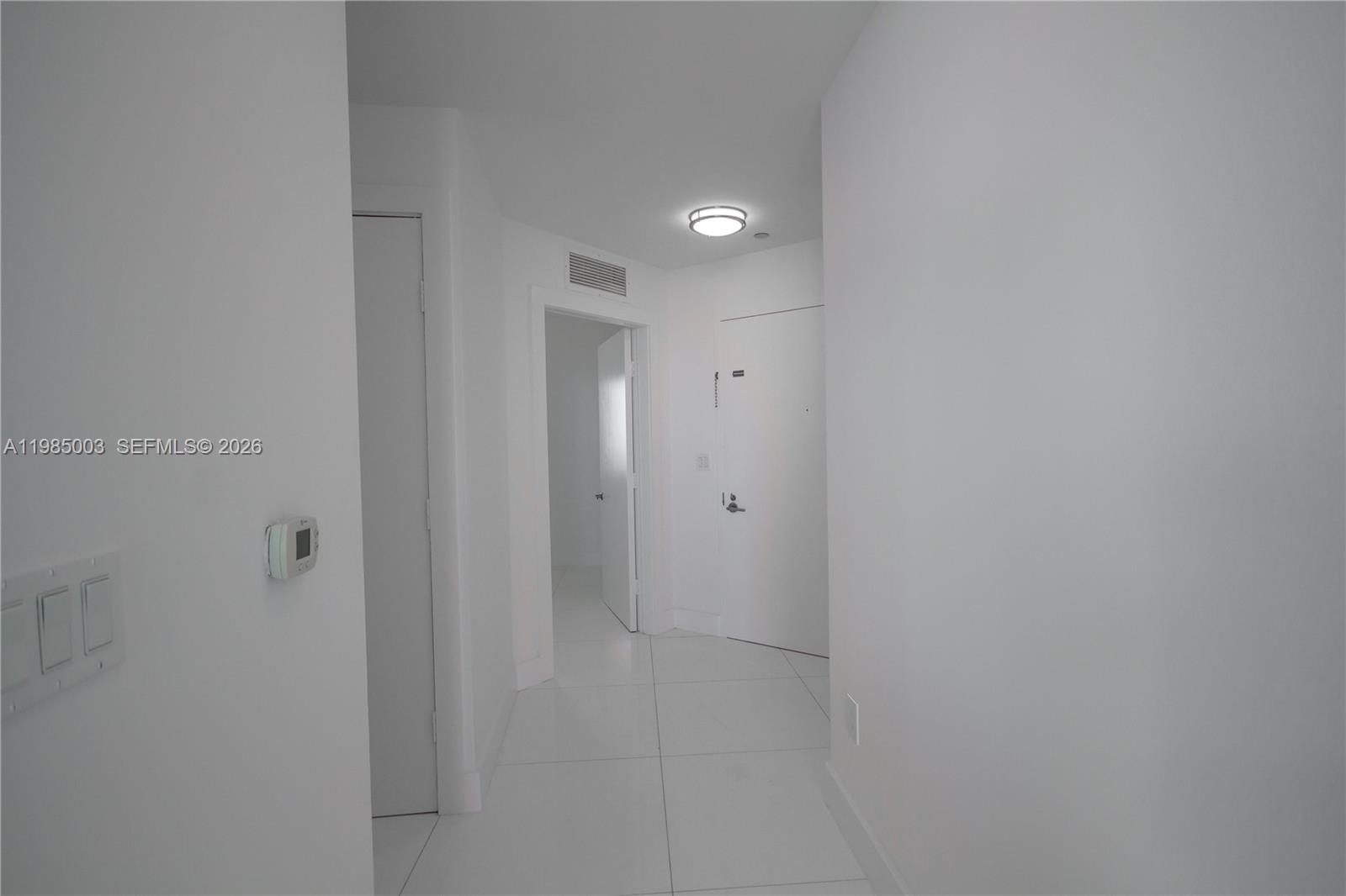 2020 N Bayshore Dr 2204 Property Photo 14