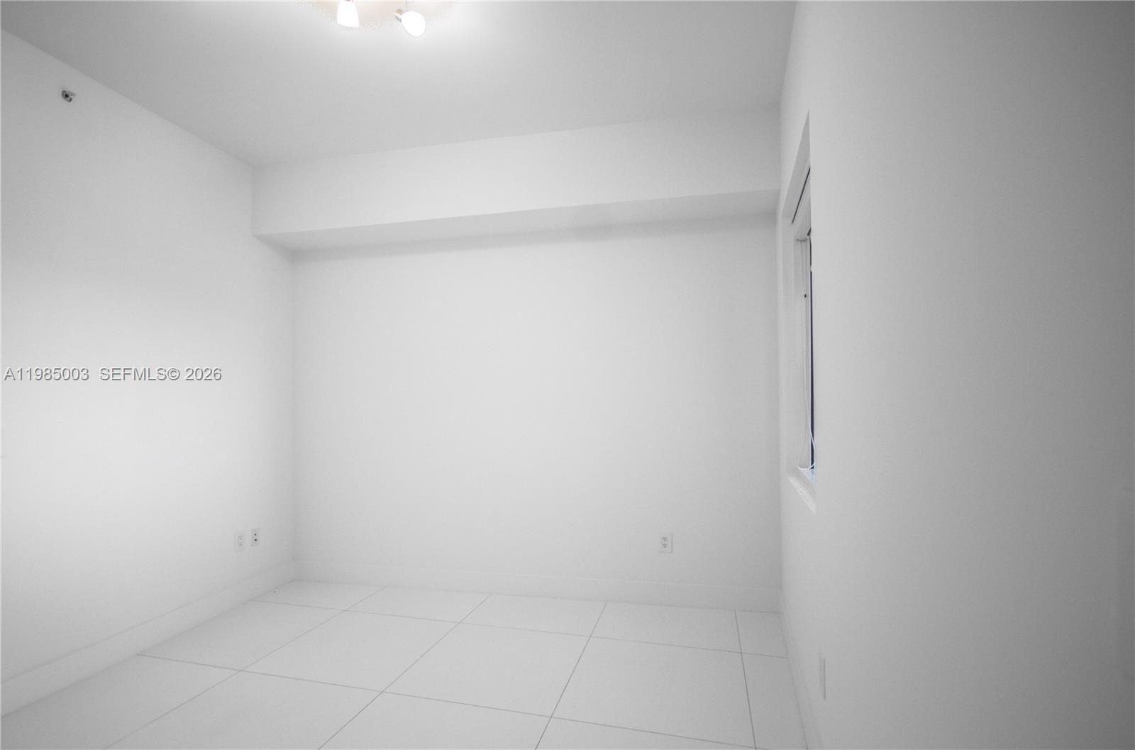 2020 N Bayshore Dr 2204 Property Photo 15