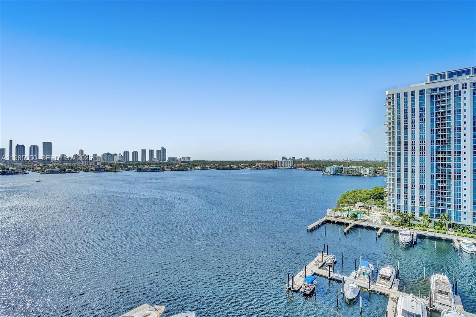 17301 Biscayne Blvd 1207 Property Photo 1