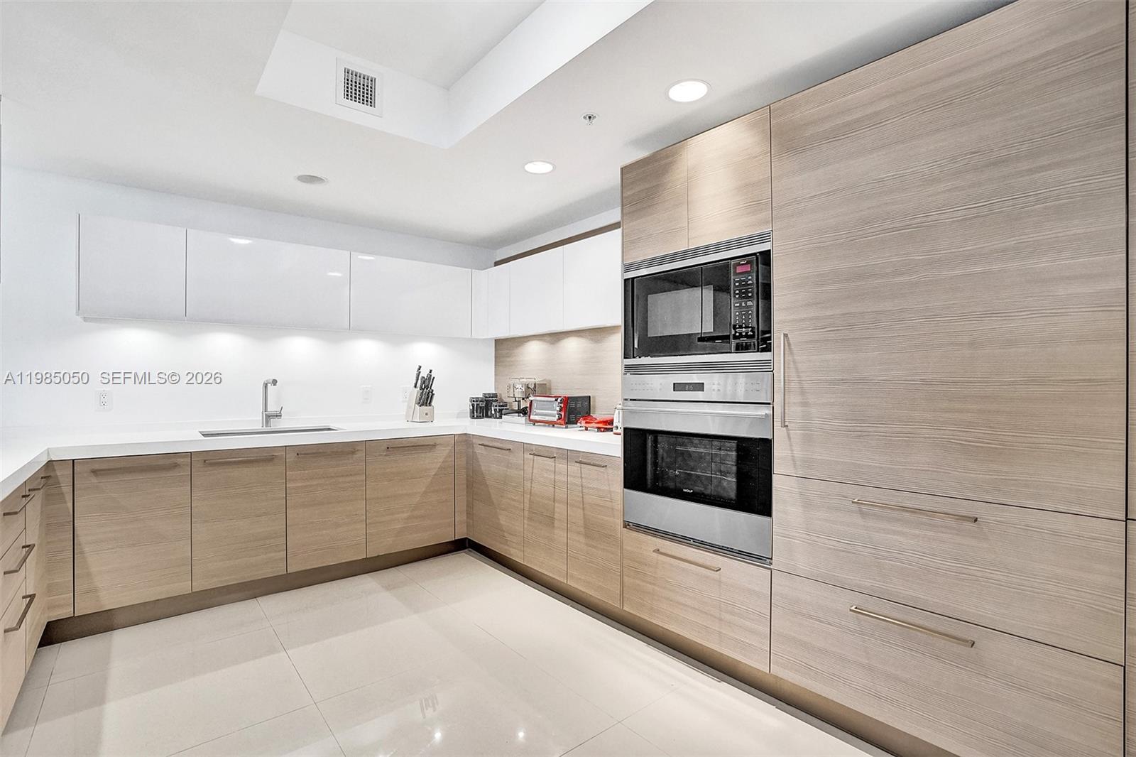 17301 Biscayne Blvd 1207 Property Photo 18