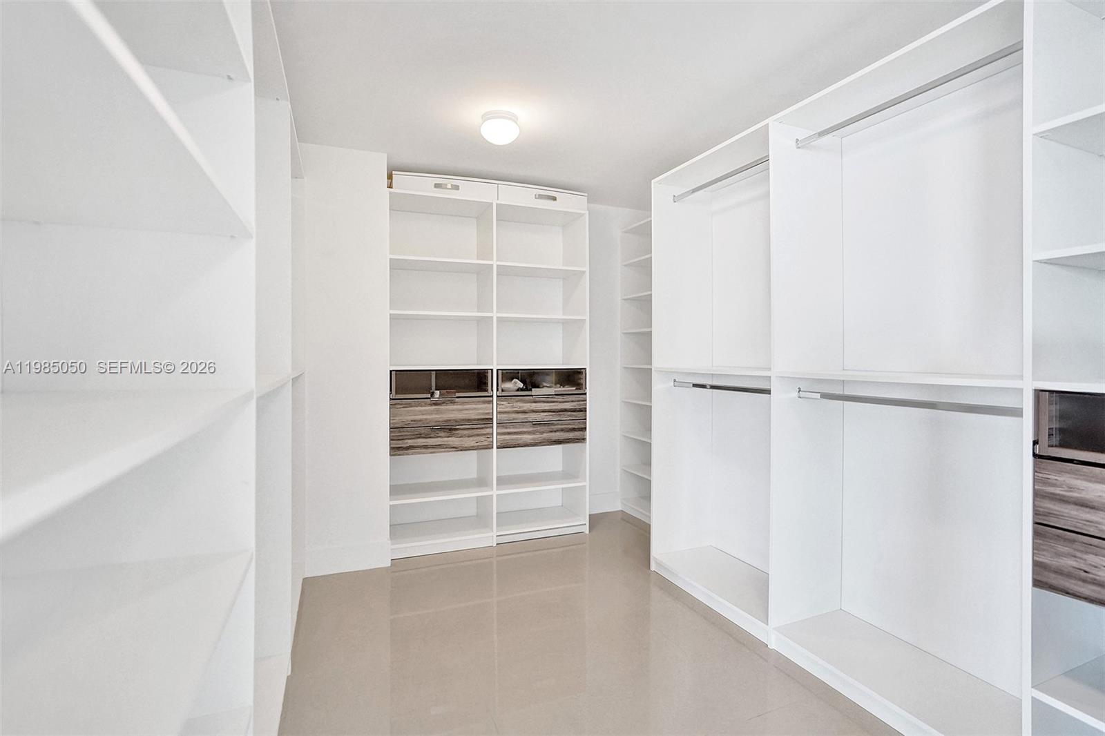 17301 Biscayne Blvd 1207 Property Photo 27