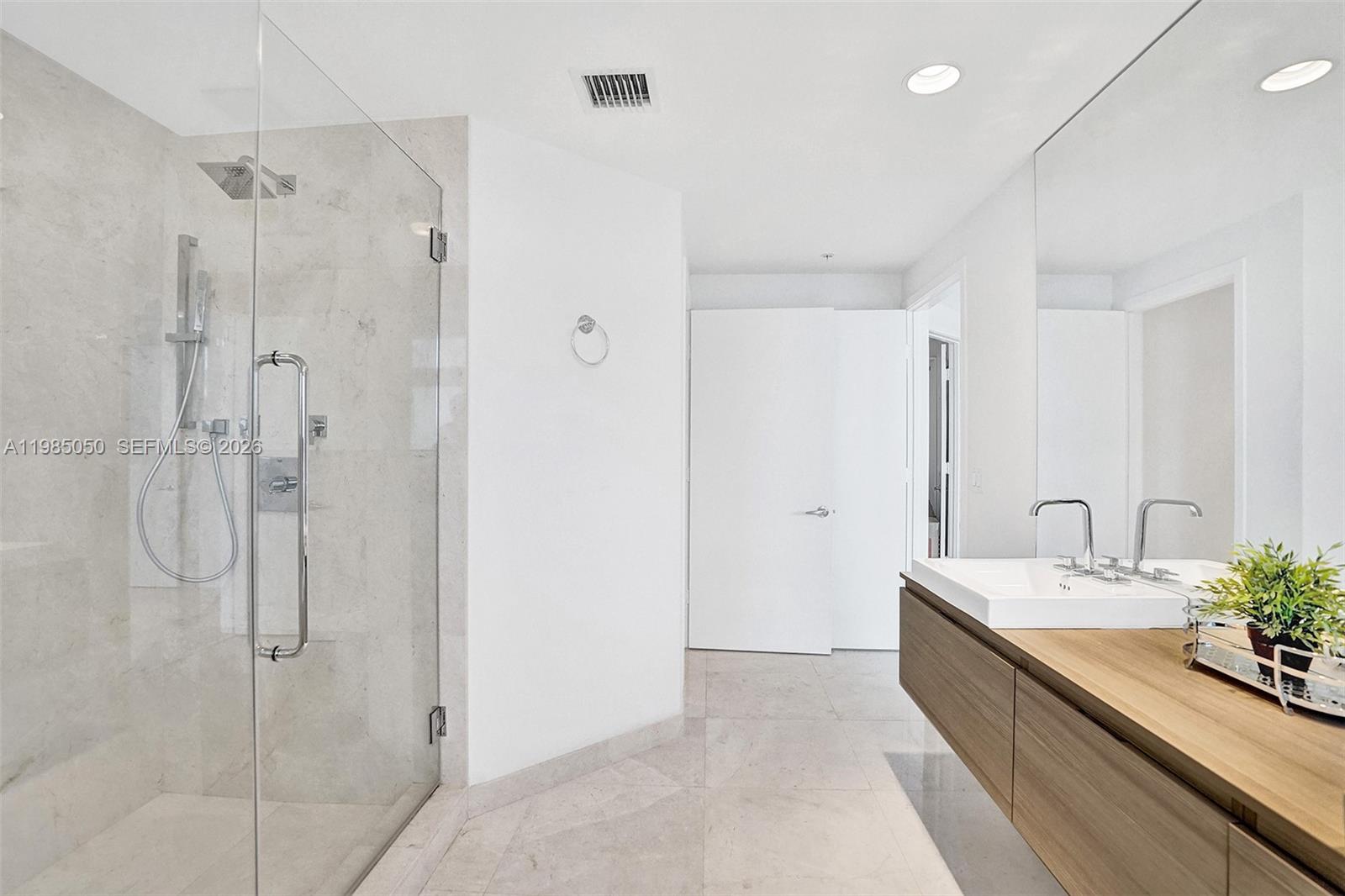17301 Biscayne Blvd 1207 Property Photo 32