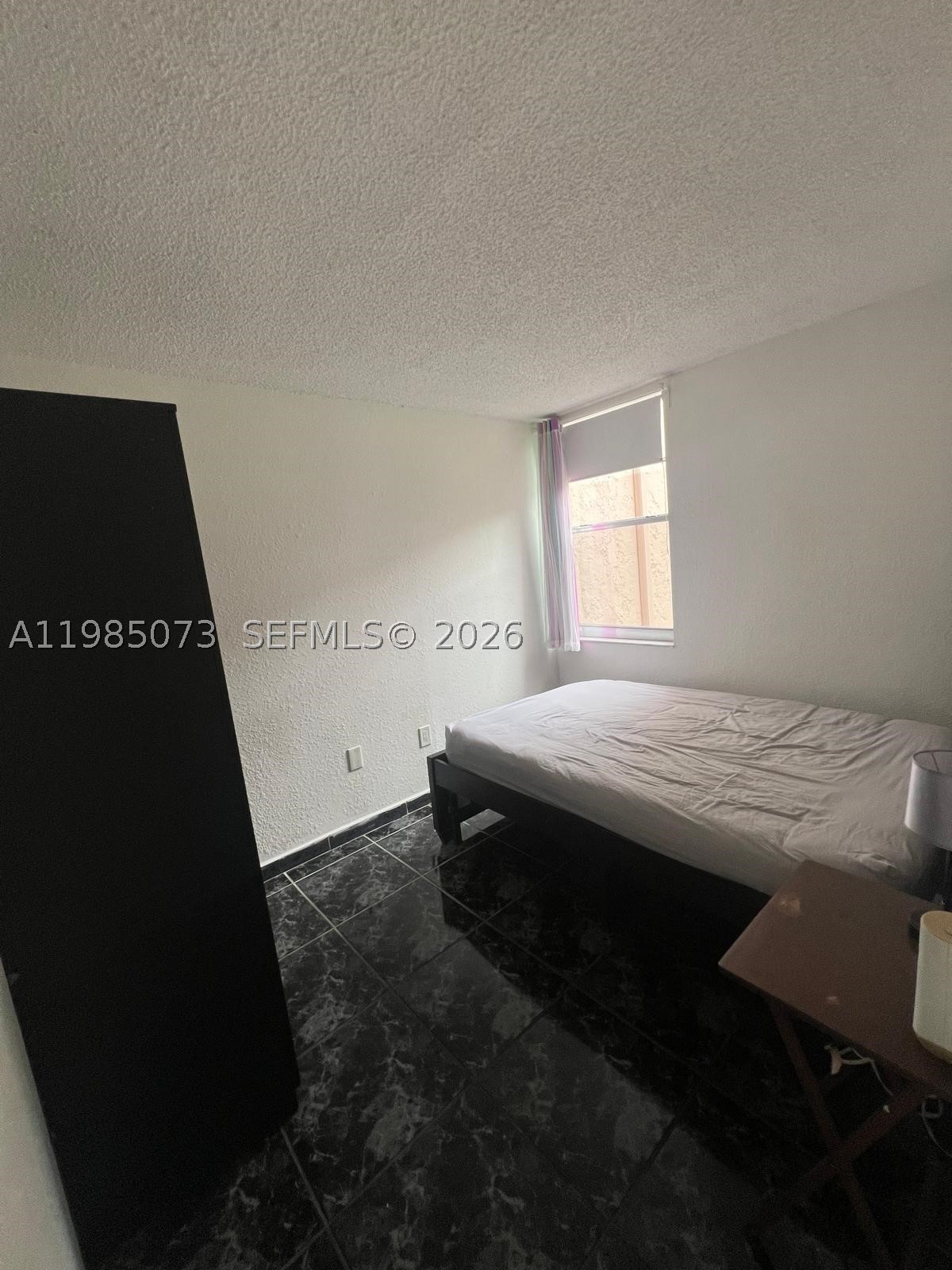 1900 W 68th St D207 Property Photo 31
