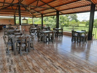 A11985262 Property Photo 8