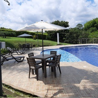 A11985262 Property Photo 15