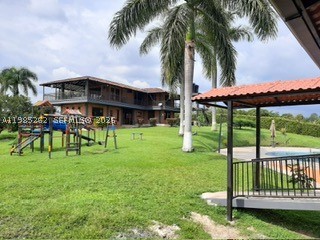 A11985262 Property Photo 16