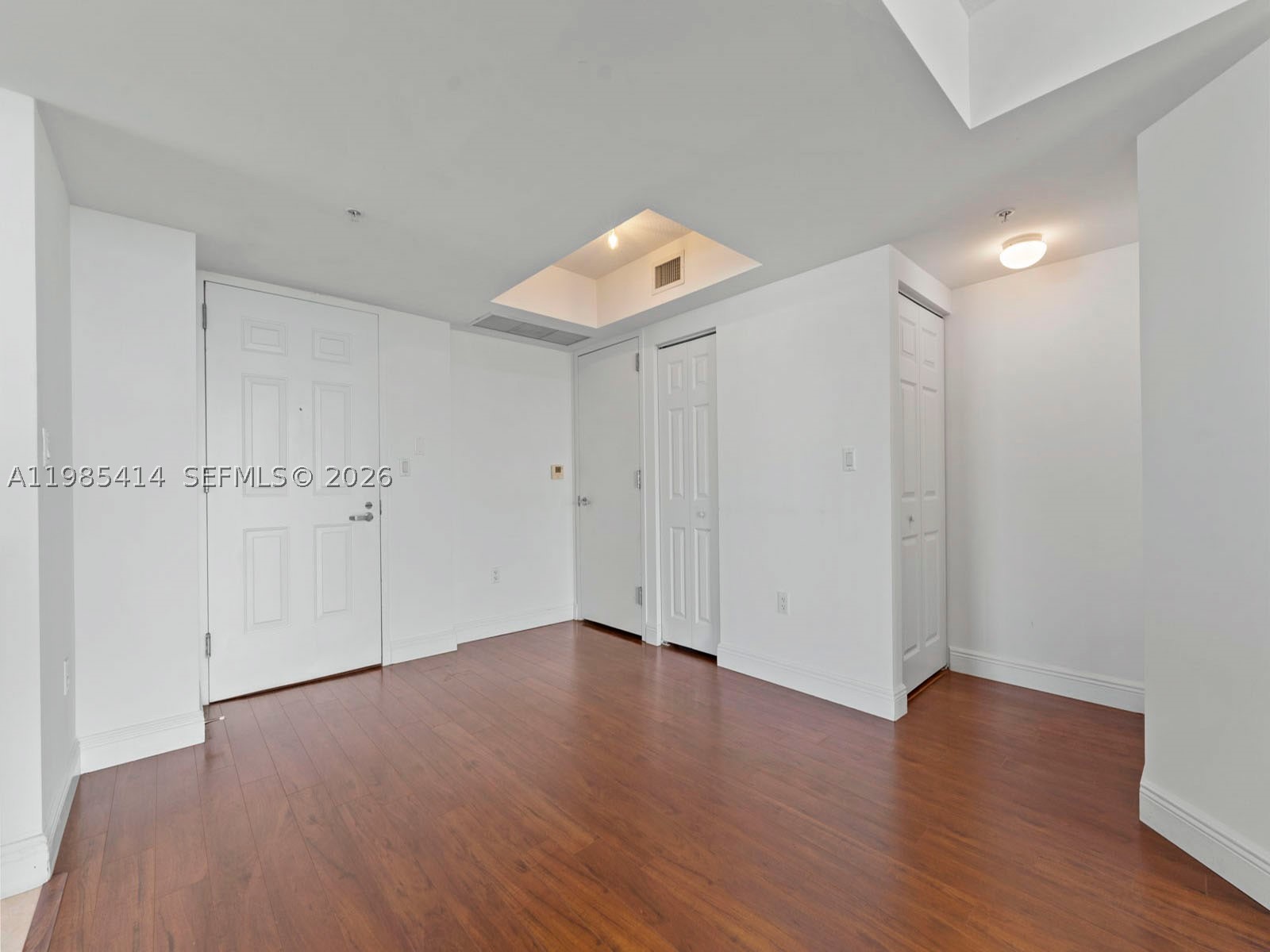 3232 Sw 22nd Ter 1609 Property Photo 8