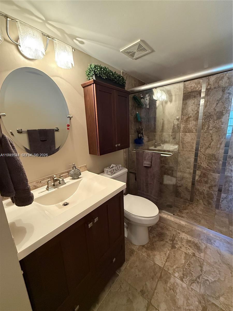 609 Waterside Dr 609 Property Photo 10