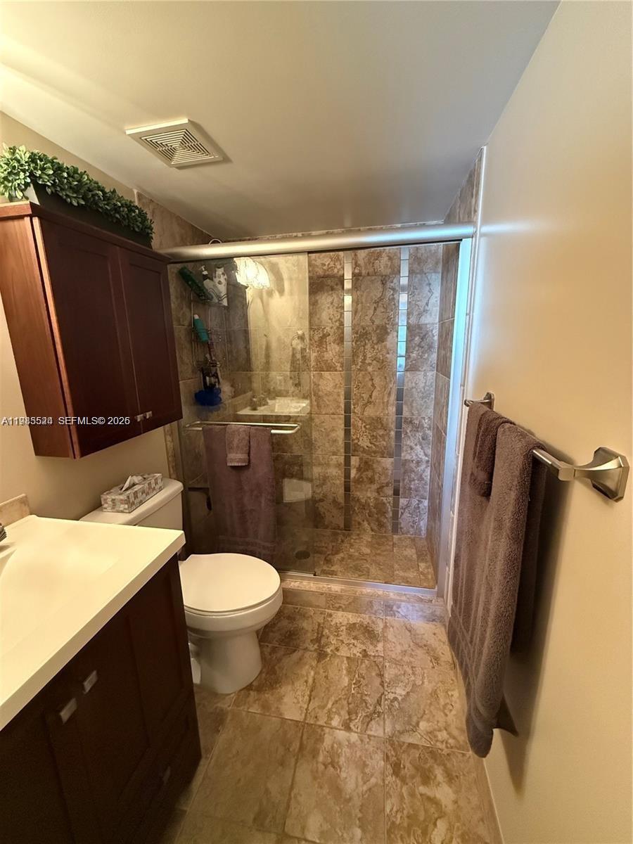 609 Waterside Dr 609 Property Photo 11
