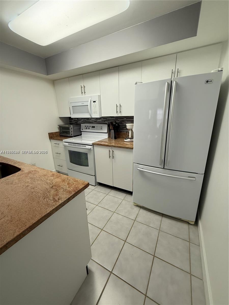 609 Waterside Dr 609 Property Photo 19