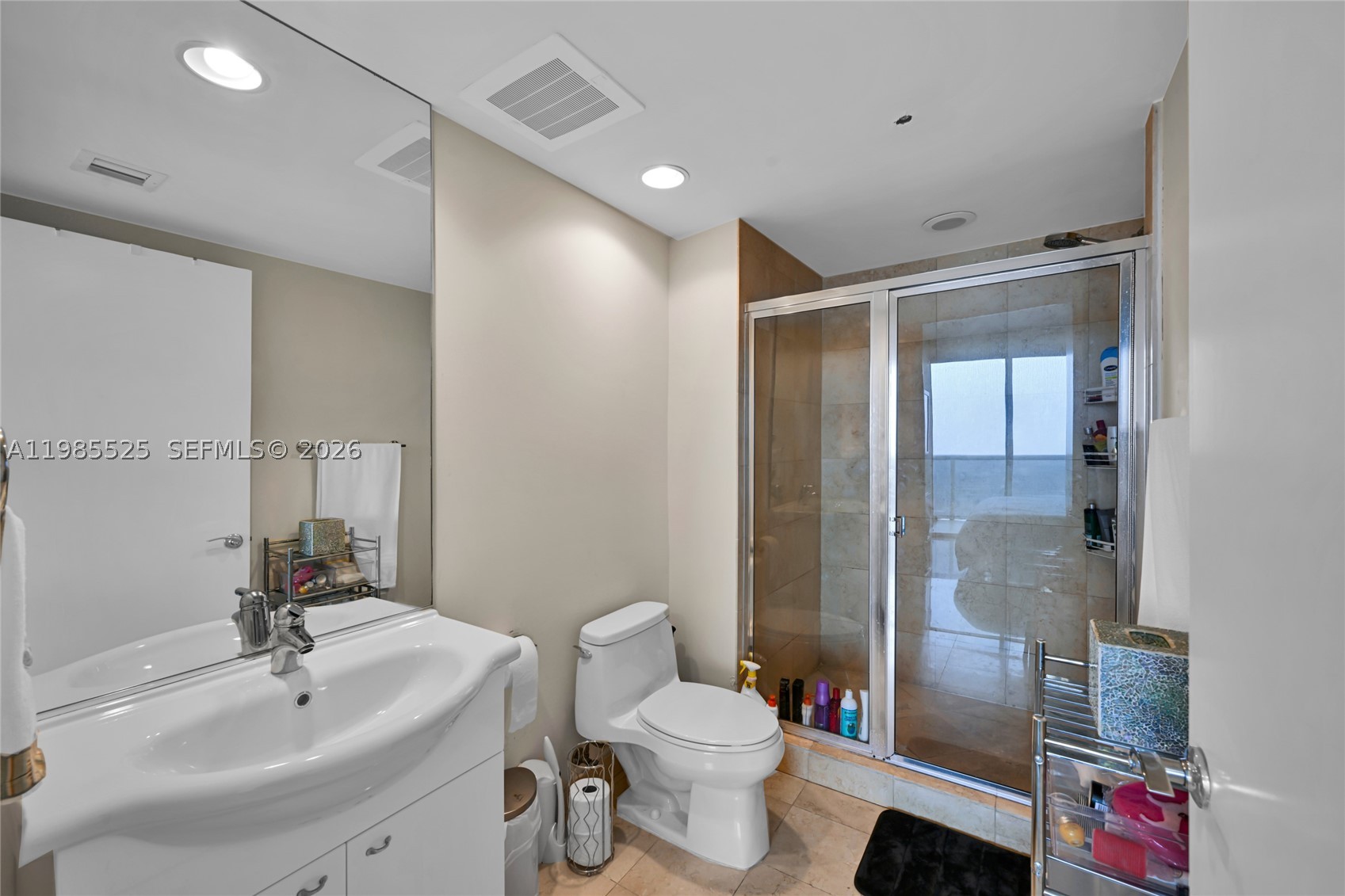 1800 S Ocean Drive 3908 Property Photo 11
