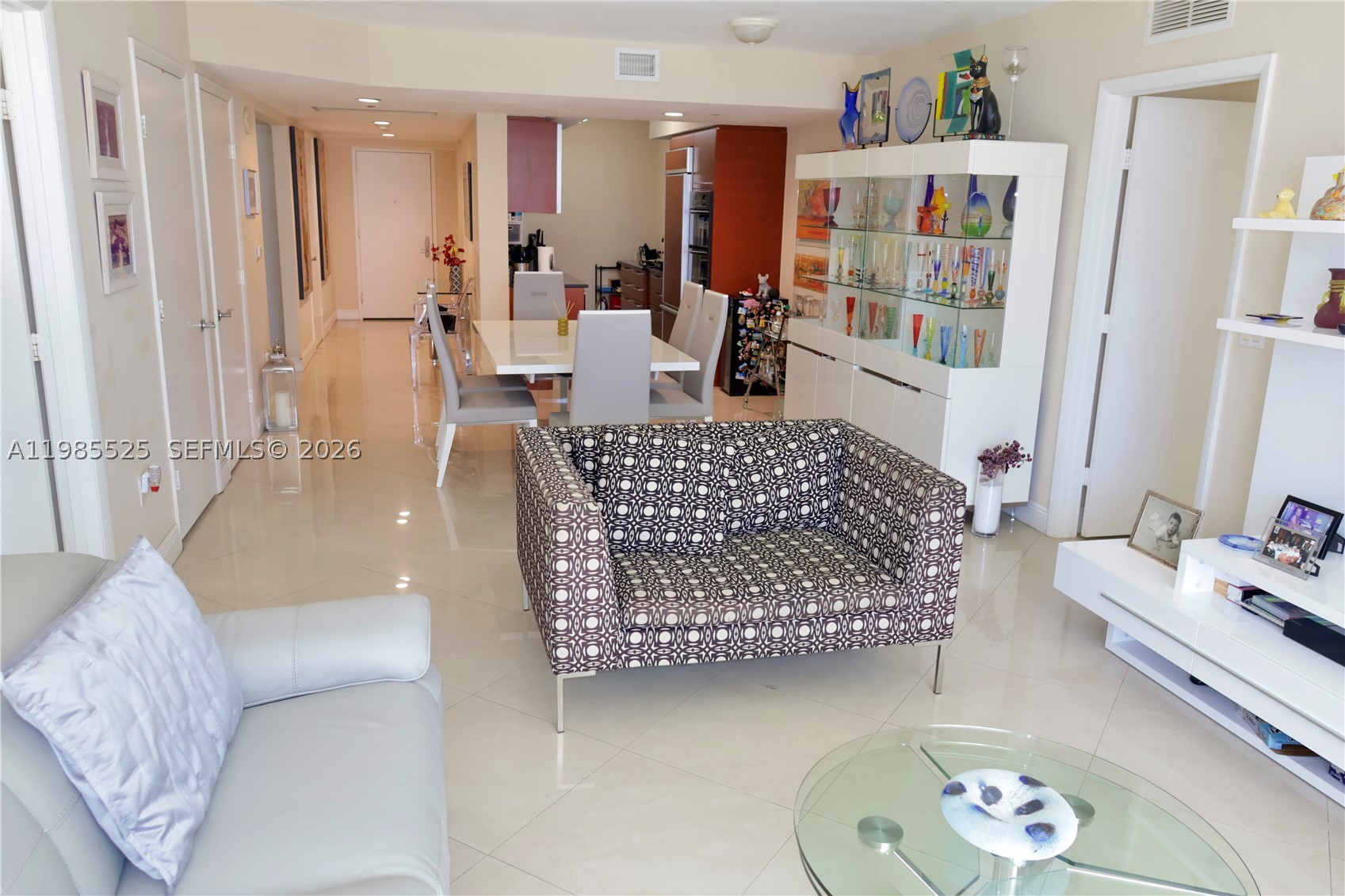 1800 S Ocean Drive 3908 Property Photo 12