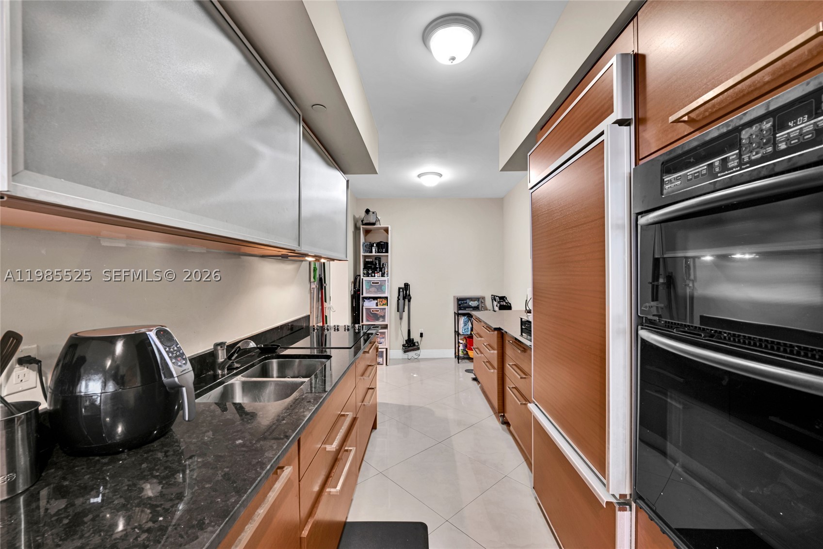 1800 S Ocean Drive 3908 Property Photo 23