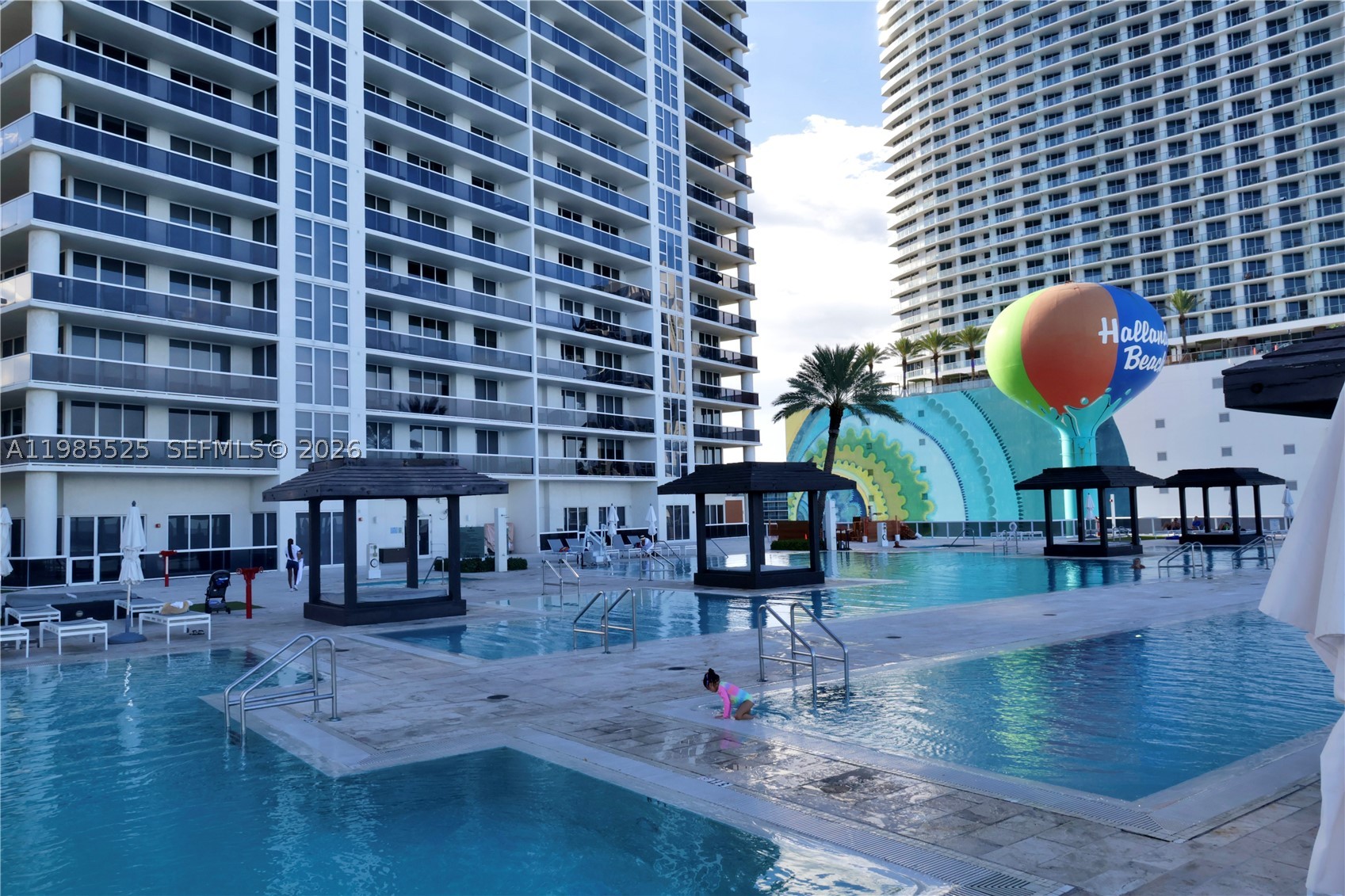 1800 S Ocean Drive 3908 Property Photo 27