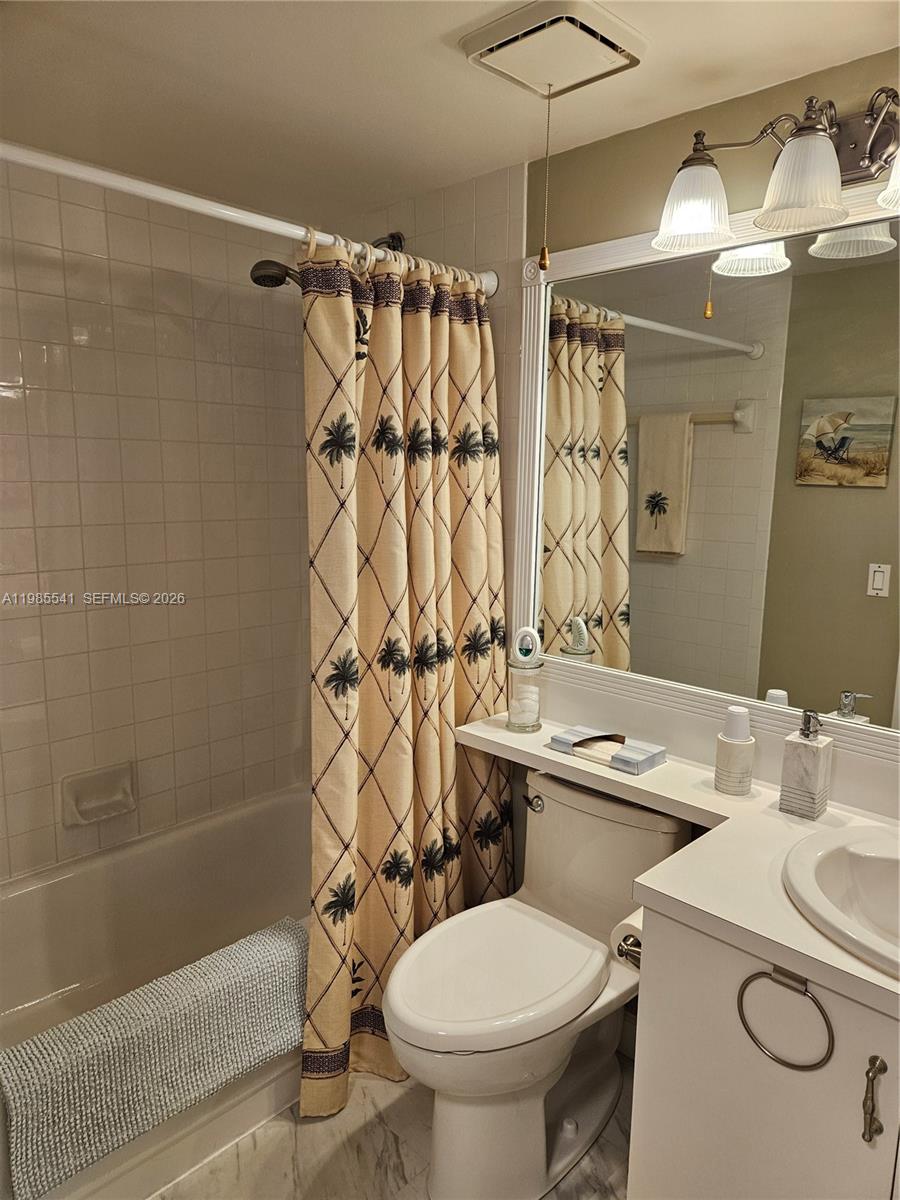 608 Waterside Dr 608 Property Photo 7
