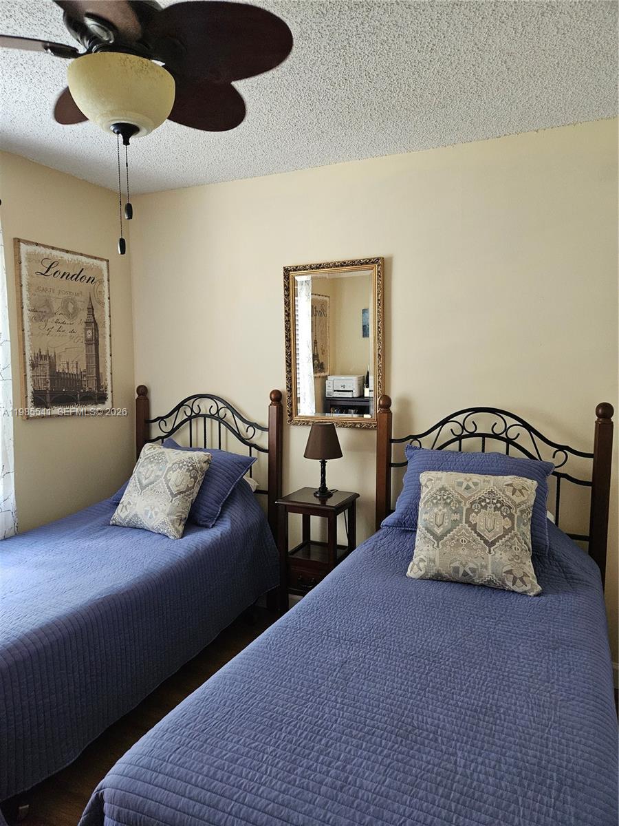 608 Waterside Dr 608 Property Photo 13