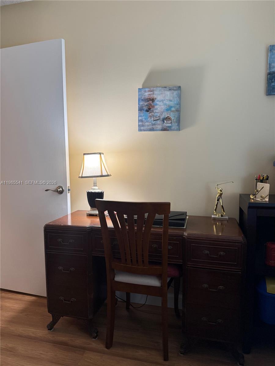 608 Waterside Dr 608 Property Photo 14