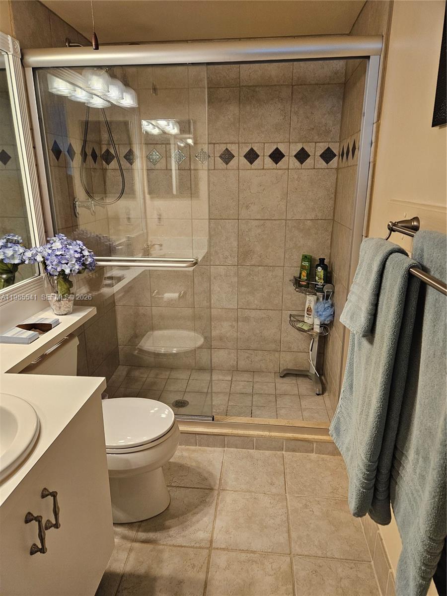 608 Waterside Dr 608 Property Photo 19
