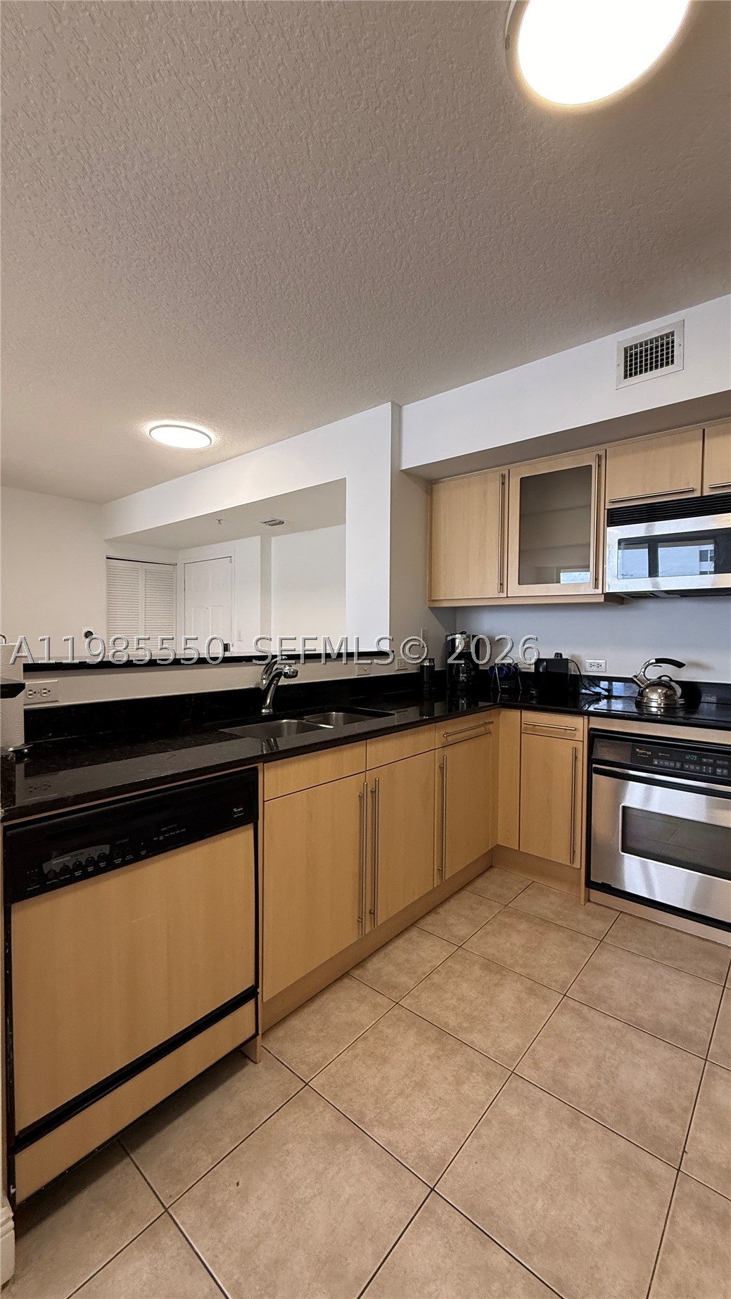 2080 S Ocean Dr 905 Property Photo 16