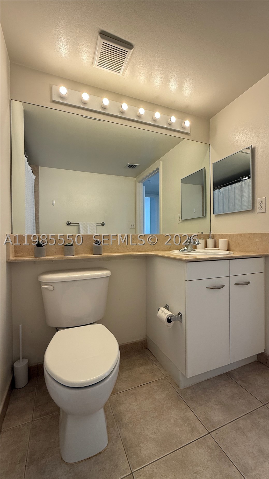 2080 S Ocean Dr 905 Property Photo 28
