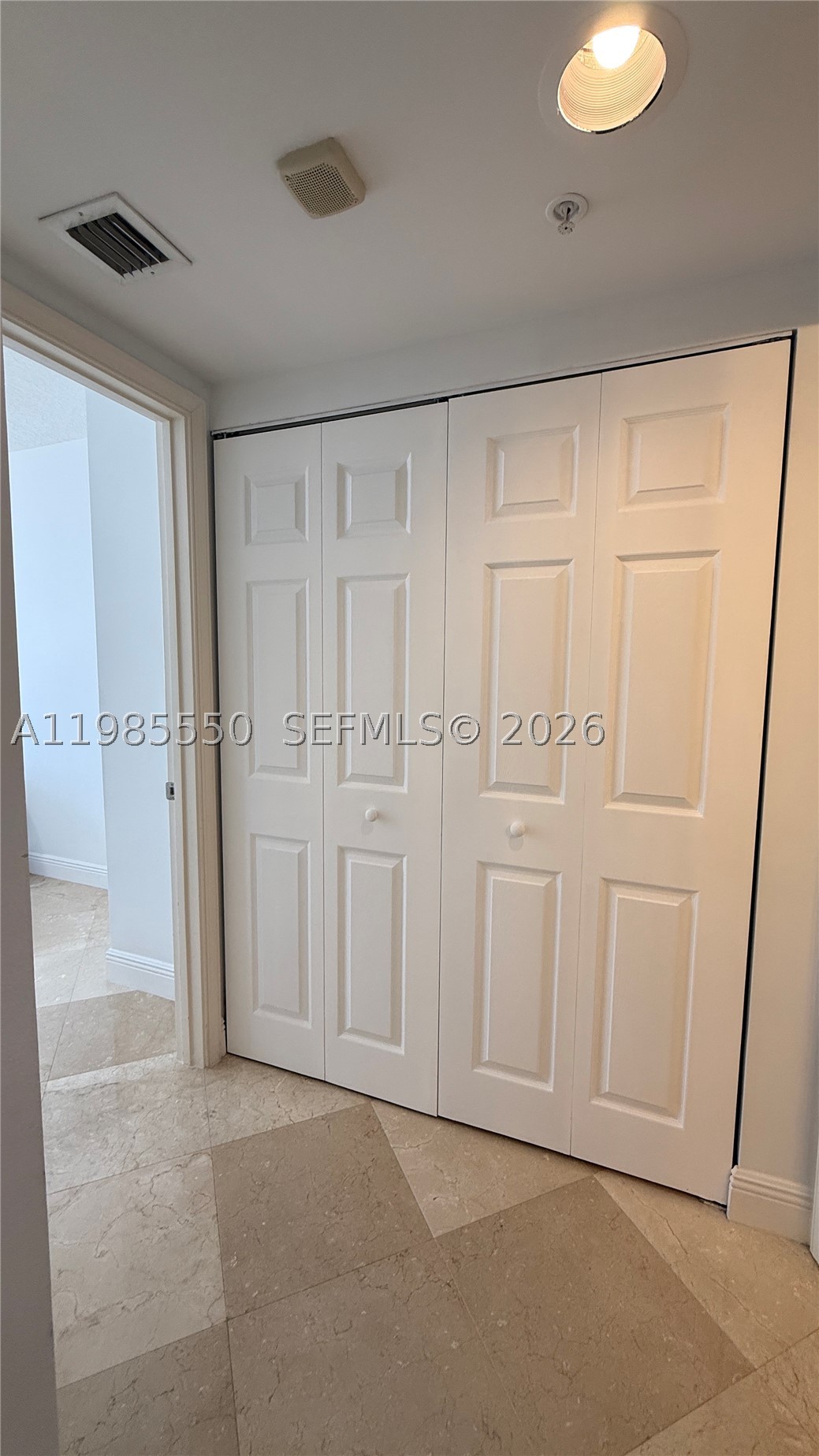 2080 S Ocean Dr 905 Property Photo 29