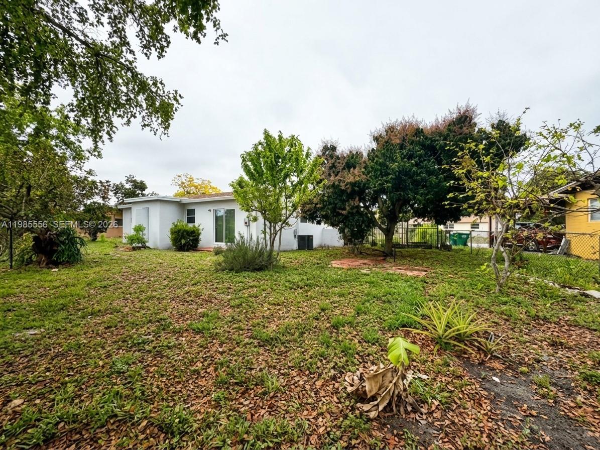 2251 Nw 180th Ter Property Photo 15