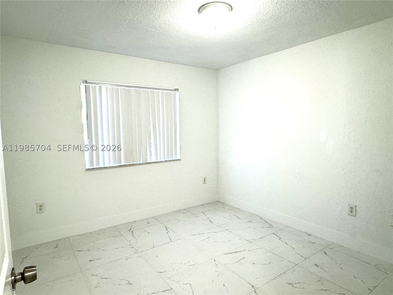 1260 Se 28th Ct 104 Property Photo 6