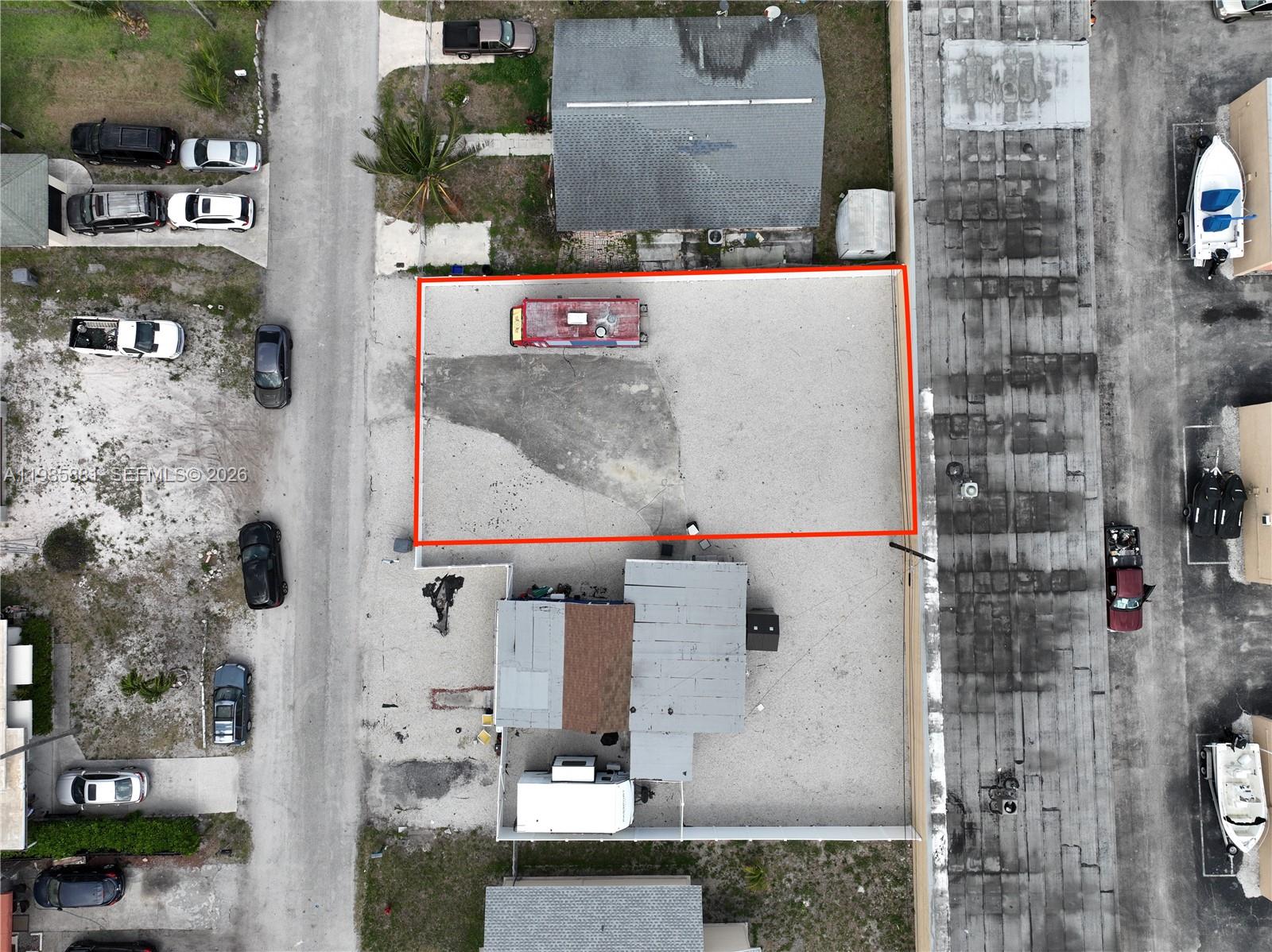 7772 Loomis St Property Photo 6