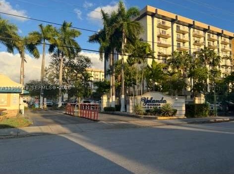 4550 Nw 9th St 114e Property Photo 8